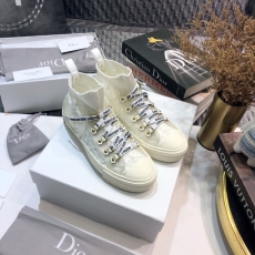 Christian Dior Flat Shoes